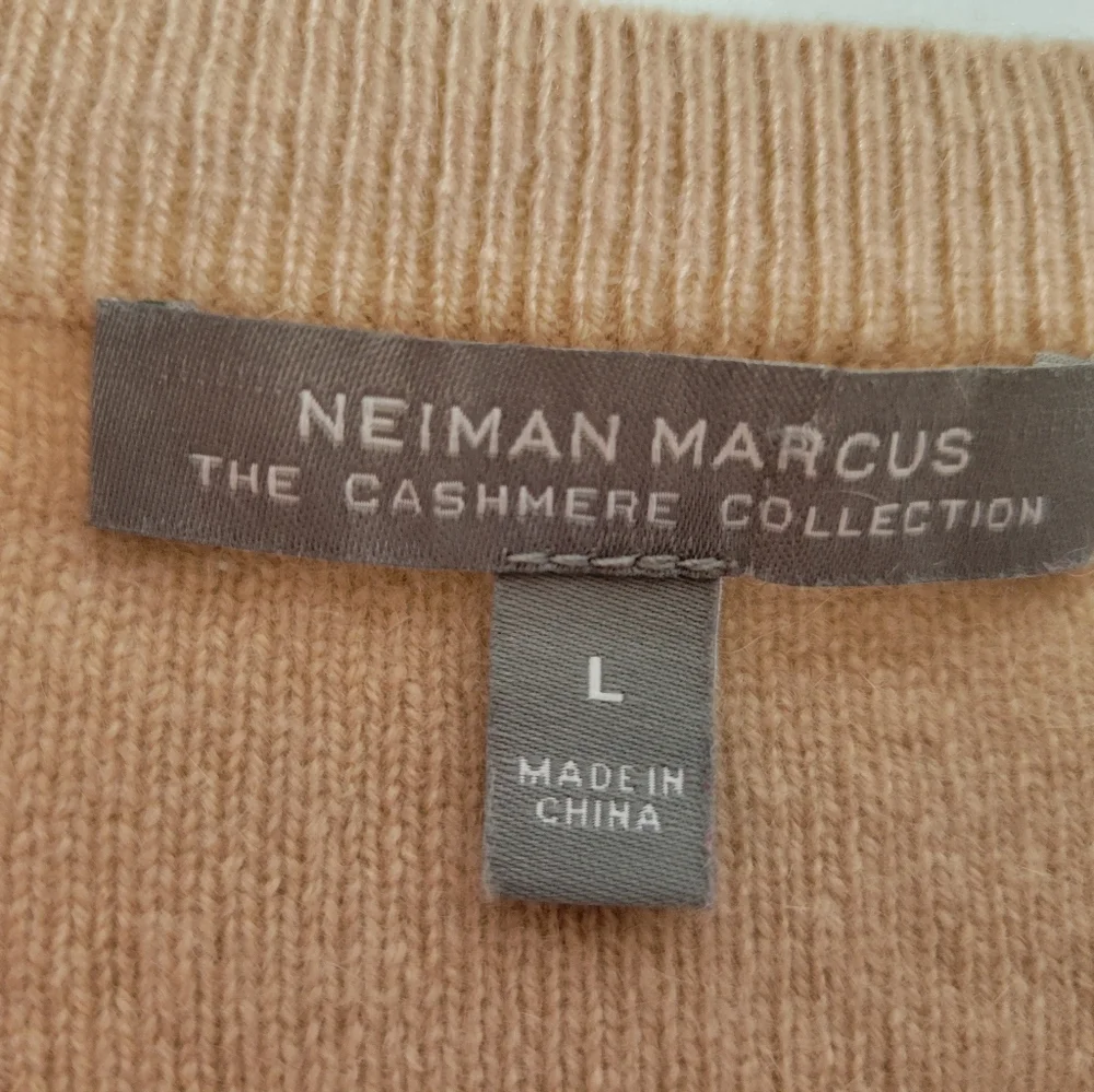 Neiman Marcus The Cashmere Collection V Neck Pullover Blush Pink Sweater LG - Picture 8 of 10